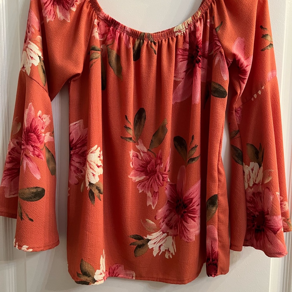 Peach Floral Off The Shoulder top 3/4sleeves